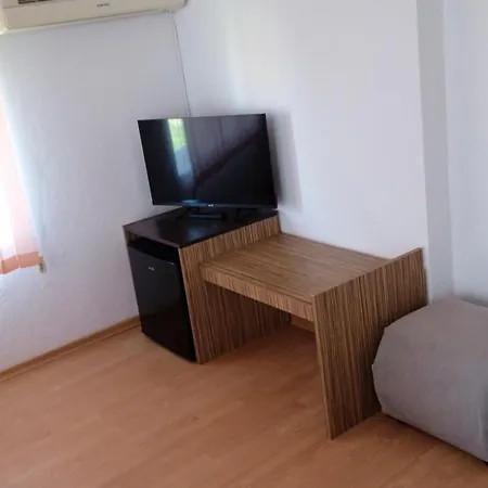 Hristovi 3*