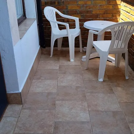 Hristovi Guest house 2*