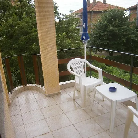 Hristovi Affittacamere 3*