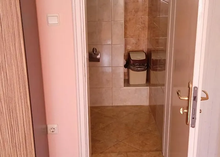 Hristovi Casa de hóspedes 3*