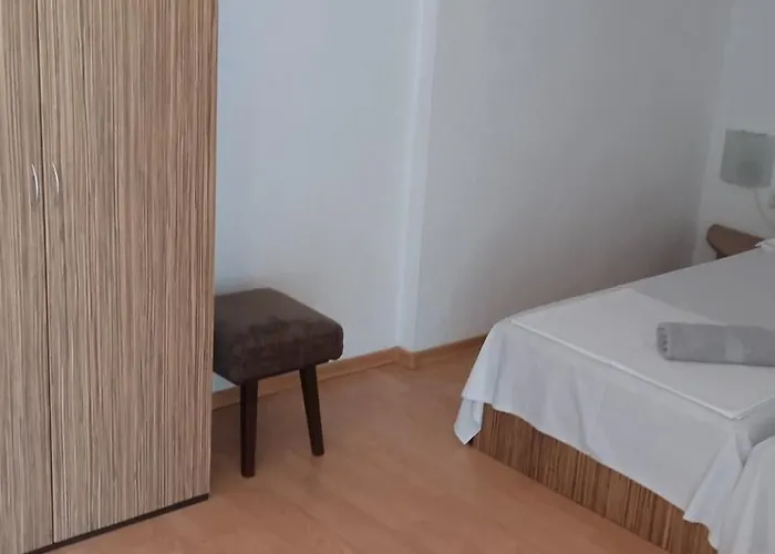 Hristovi Casa de hóspedes Aheloy